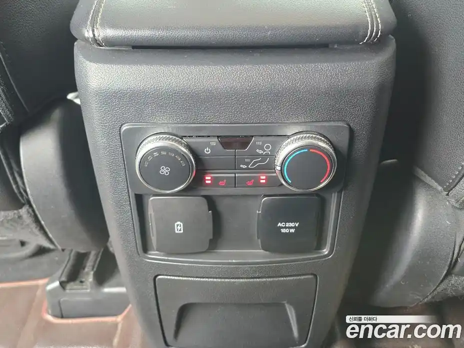 Ford Explorer 2022 2.3 Автомат в Москве № 680936, фото 15