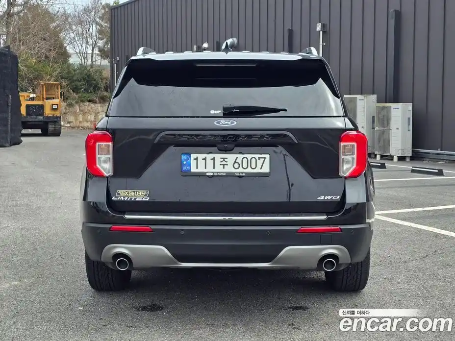 Ford Explorer 2022 2.3 Автомат в Москве № 680936, фото 4