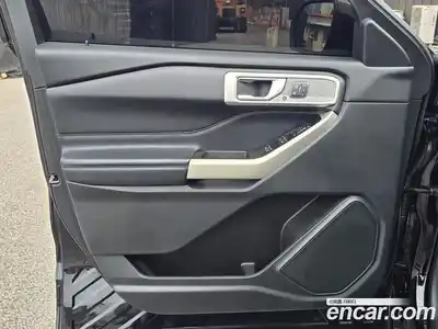 Ford Explorer 2022 2.3 Автомат в Москве № 680936, миниатюра 9