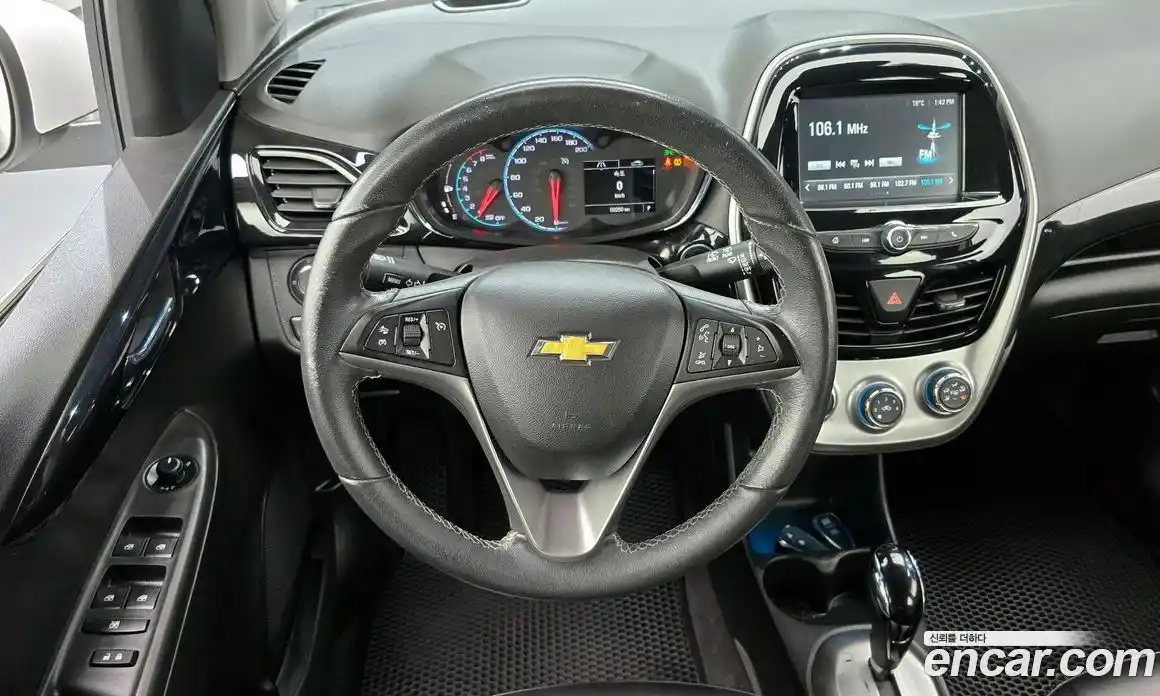 Chevrolet Spark 2016 1.0 Автомат в Москве № 77960, фото 14