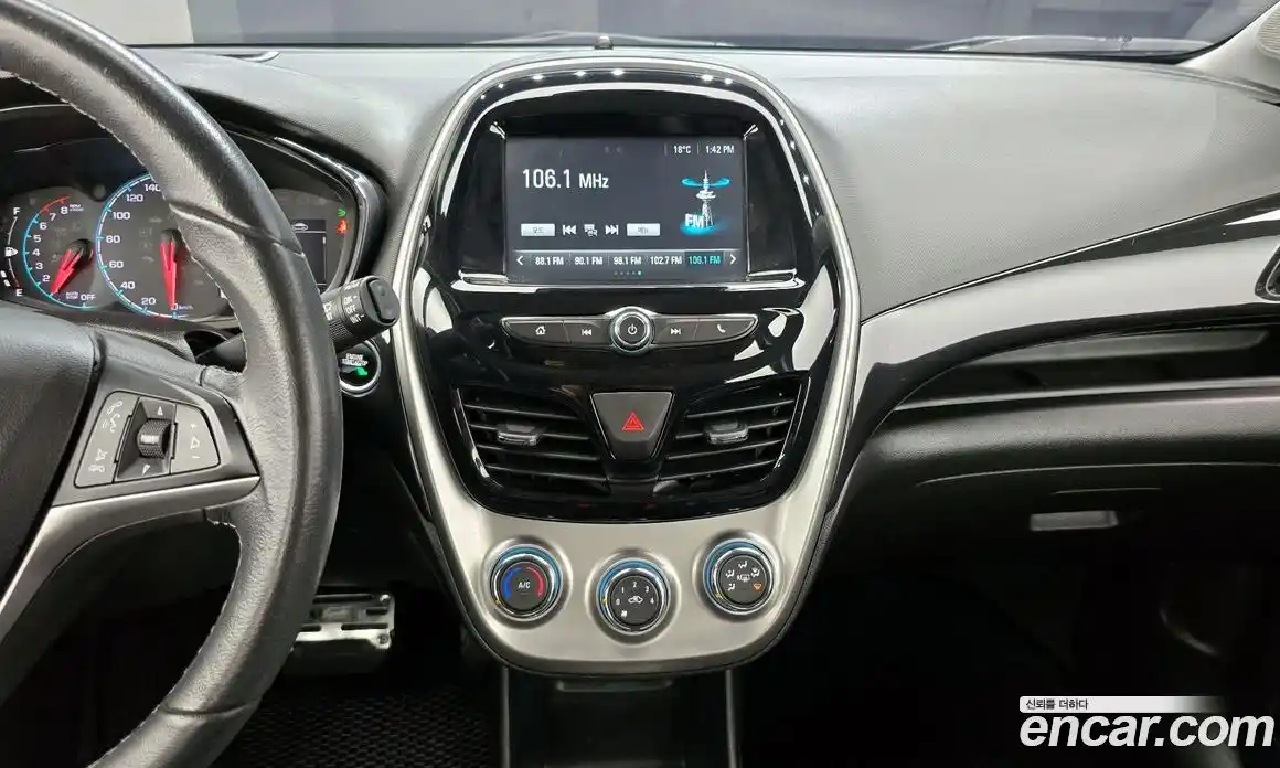 Chevrolet Spark 2016 1.0 Автомат в Москве № 77960, фото 17