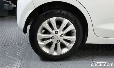 Chevrolet Spark 2016 1.0 Автомат в Москве № 77960, миниатюра 5