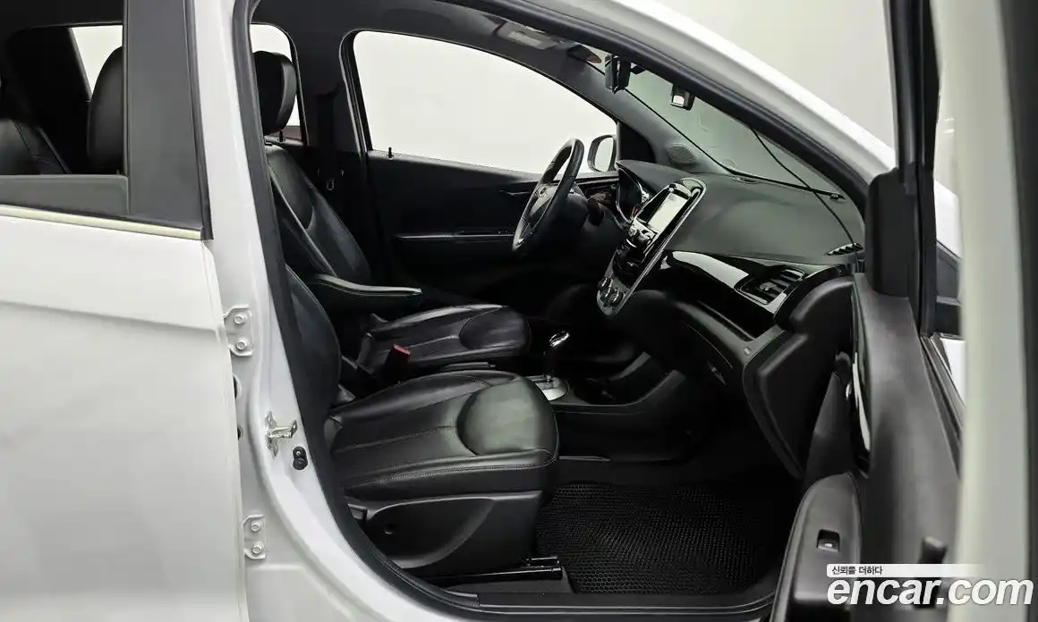 Chevrolet Spark 2016 1.0 Автомат в Москве № 77960, фото 10