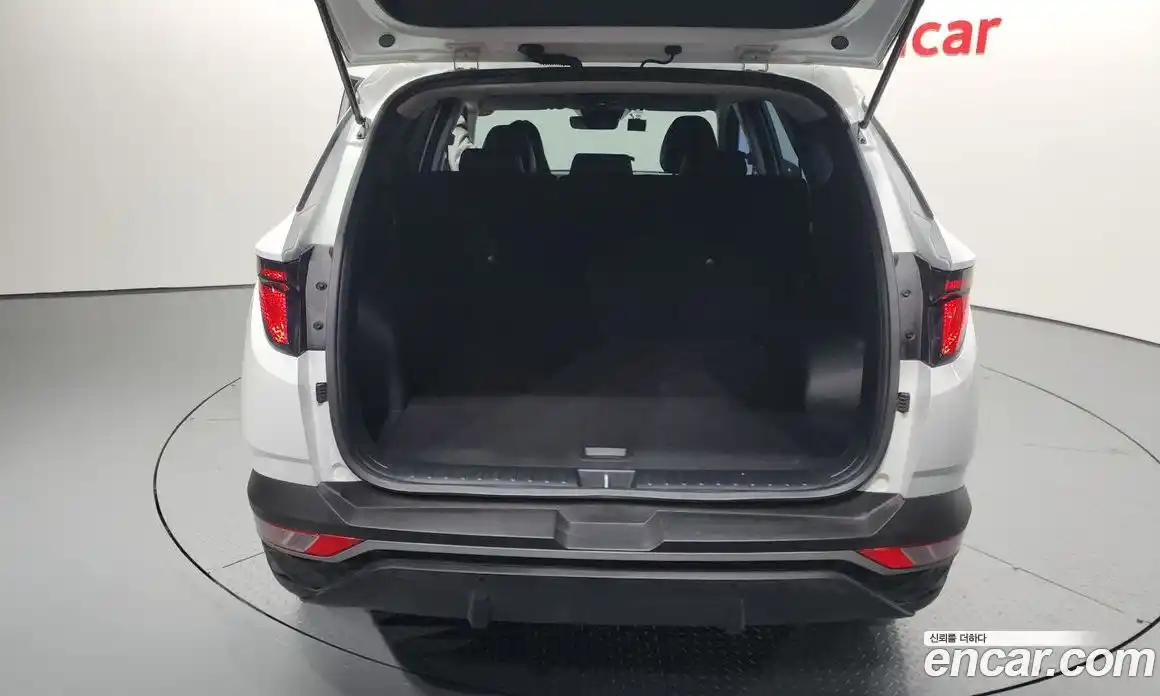 Hyundai Tucson 2021 1.6 Автомат в Москве № 8116, фото 20