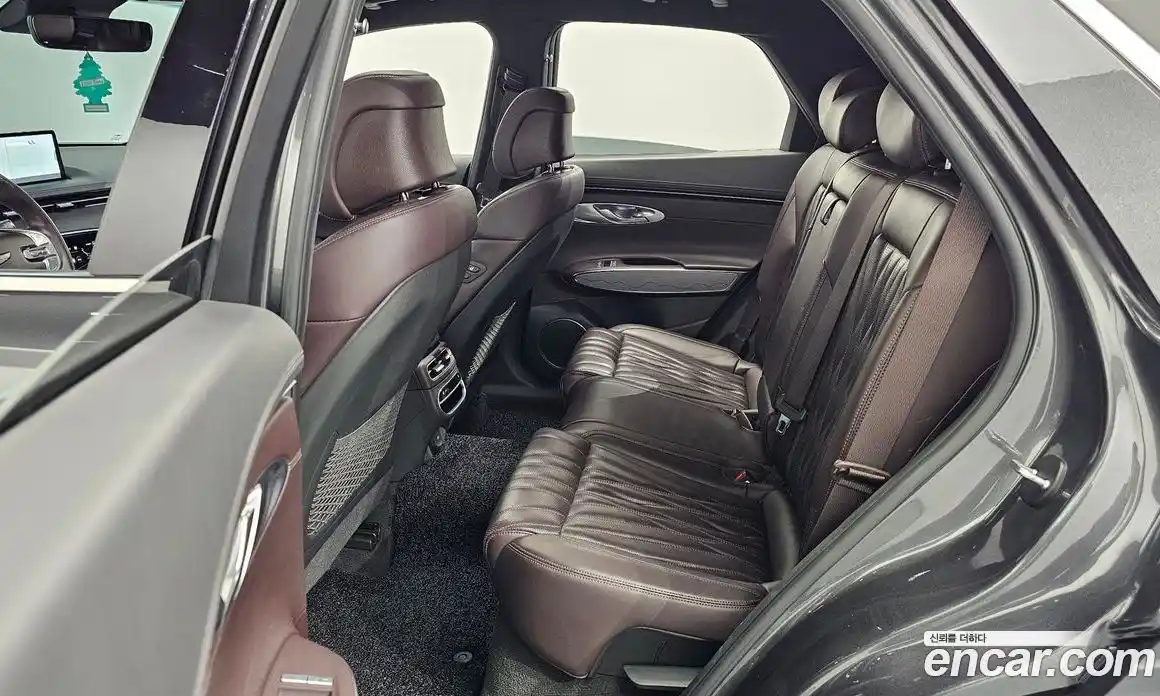 Genesis GV70 2022 2.5 Автомат в Москве № 81542, фото 12