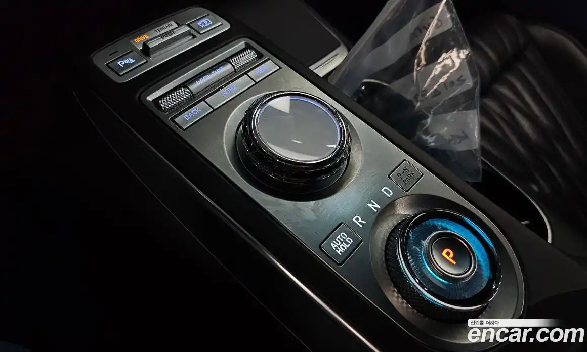 Genesis GV70 2022 2.5 Автомат в Москве № 81542, фото 9