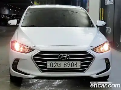 Hyundai Avante 2018 1.6 Автомат в Москве № 8635, миниатюра 2