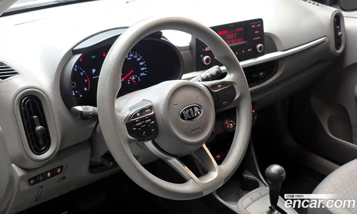 Kia Morning 2021 1.0 Автомат в Москве № 94957, фото 13