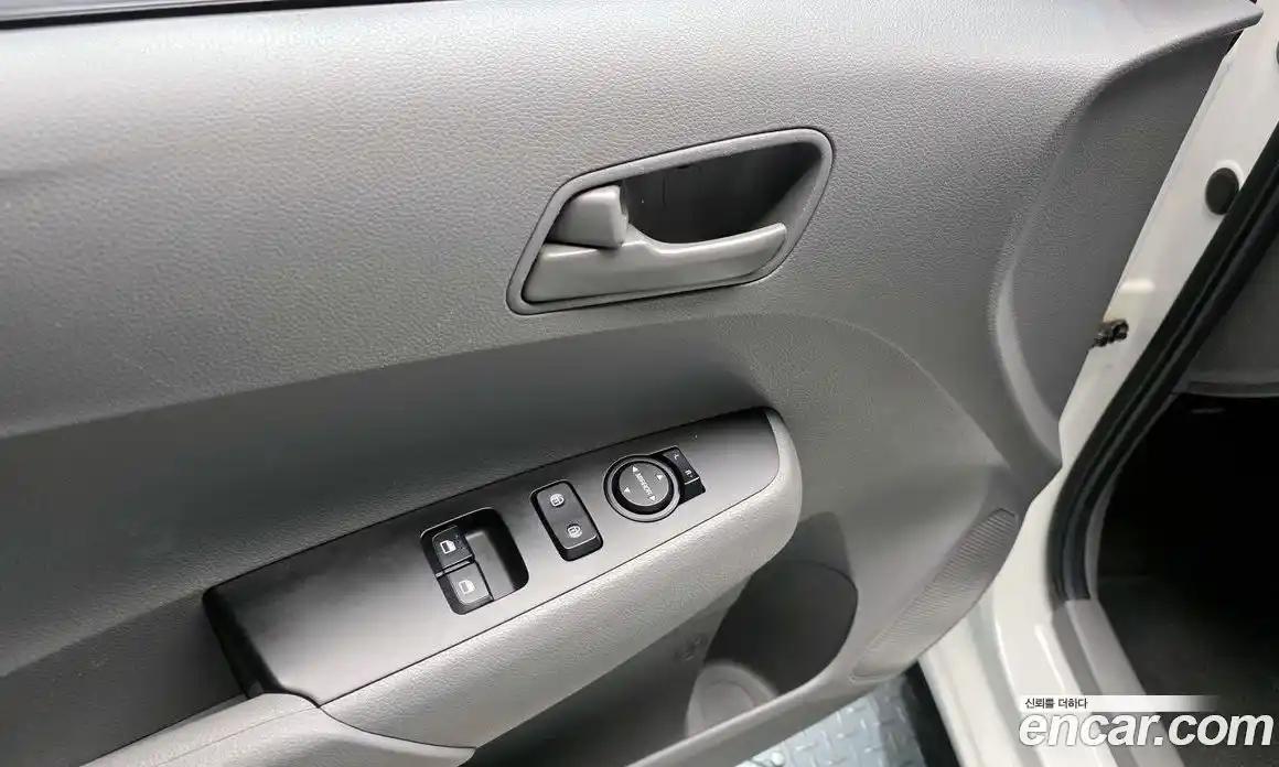 Kia Morning 2021 1.0 Автомат в Москве № 94957, фото 14