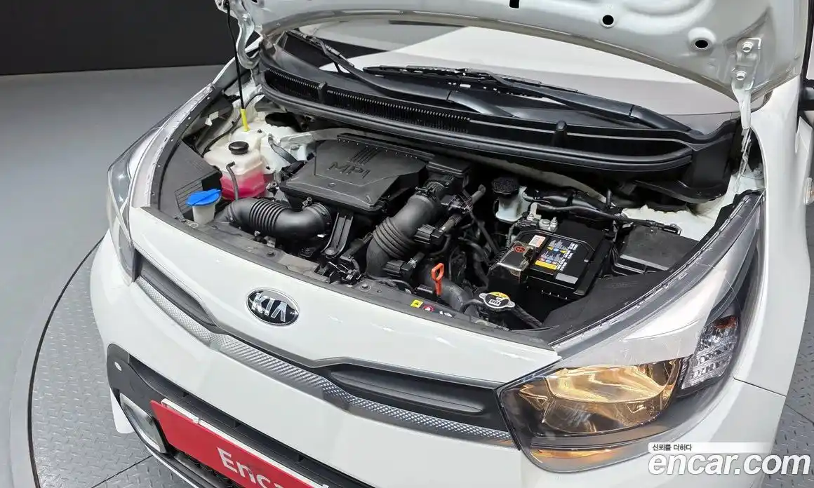 Kia Morning 2021 1.0 Автомат в Москве № 94957, фото 6