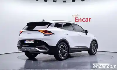 Kia Sportage 2023 1.6 Автомат в Москве № 96454, миниатюра 2