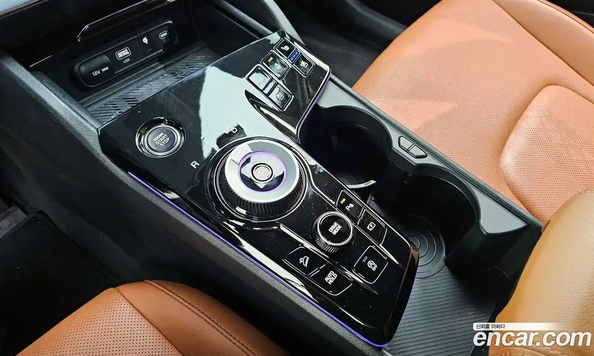 Kia Sportage 2023 1.6 Автомат в Москве № 96454, фото 9