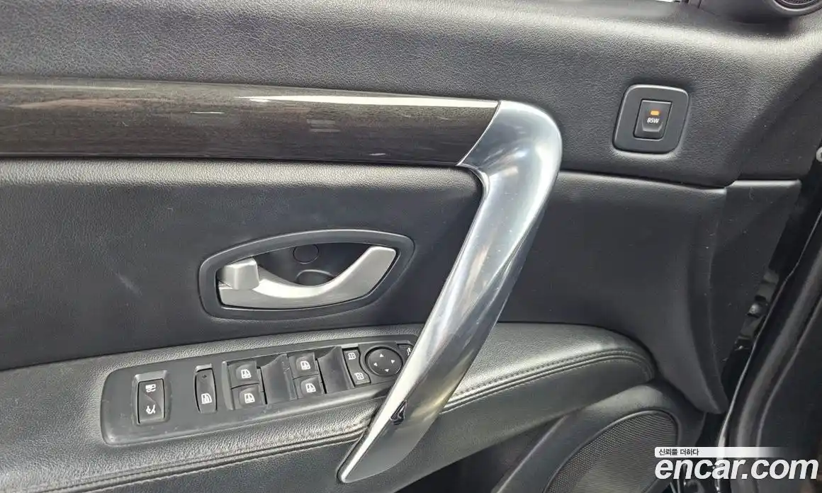 Renault SM7 2015 2.5 Автомат в Москве № 106331, фото 17