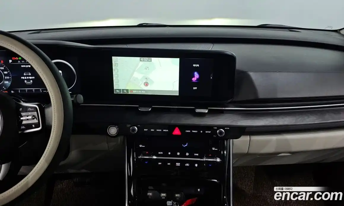 Kia Canival 2023 2.2 Автомат в Москве № 108132, фото 14