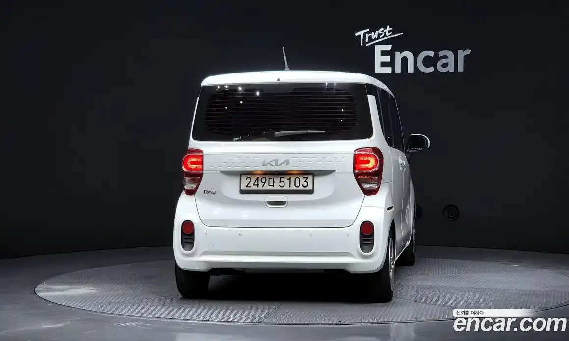 Kia Ray 2022 1.0 Автомат в Москве № 108487, фото 4