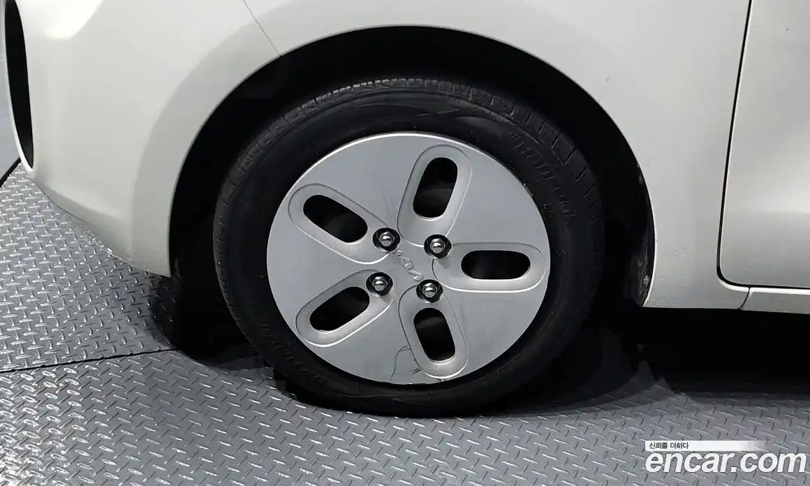 Kia Ray 2022 1.0 Автомат в Москве № 108487, фото 5