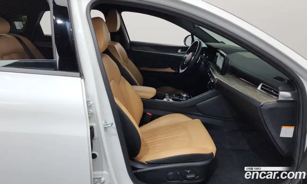 Kia K5 2023 2.0 Автомат в Москве № 108739, фото 11