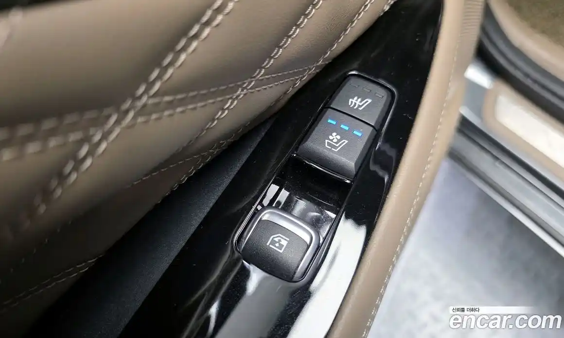 Kia K8 2022 2.5 Автомат в Москве № 108807, фото 18