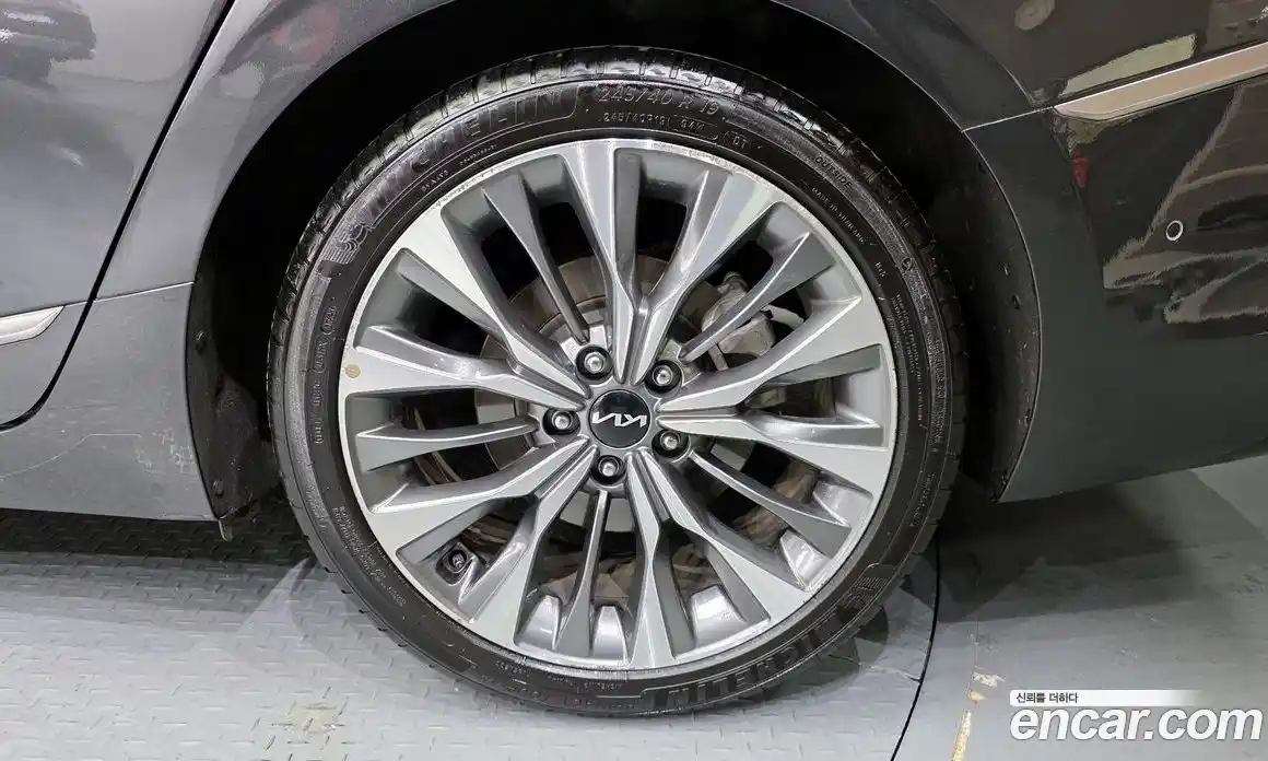 Kia K8 2022 2.5 Автомат в Москве № 108807, фото 5