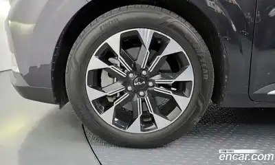 Kia Canival 2023 2.2 Автомат в Москве № 108831, миниатюра 5