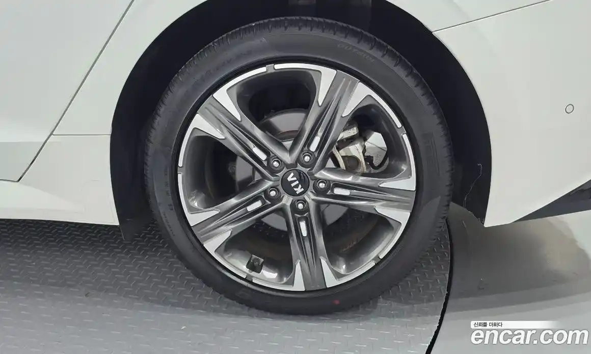 Kia K5 2021 2.0 Автомат в Москве № 108906, фото 5