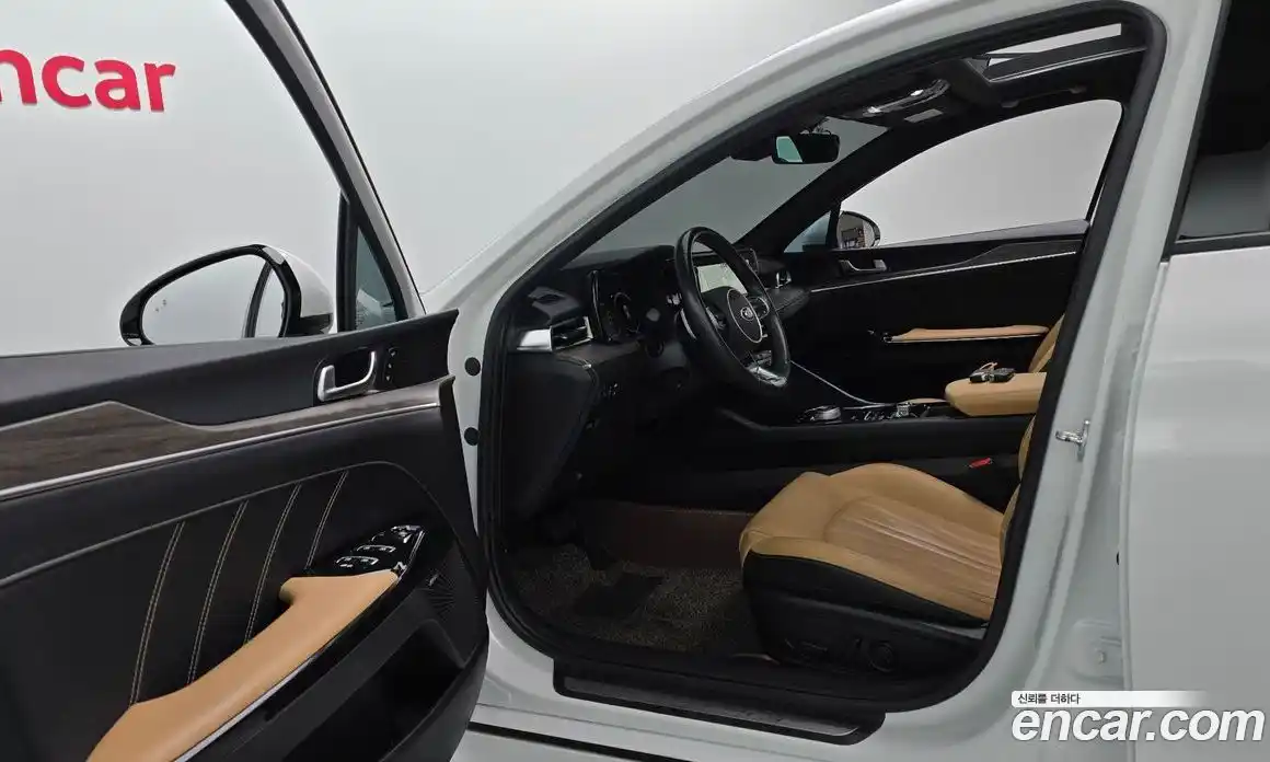 Kia K5 2021 2.0 Автомат в Москве № 108906, фото 10