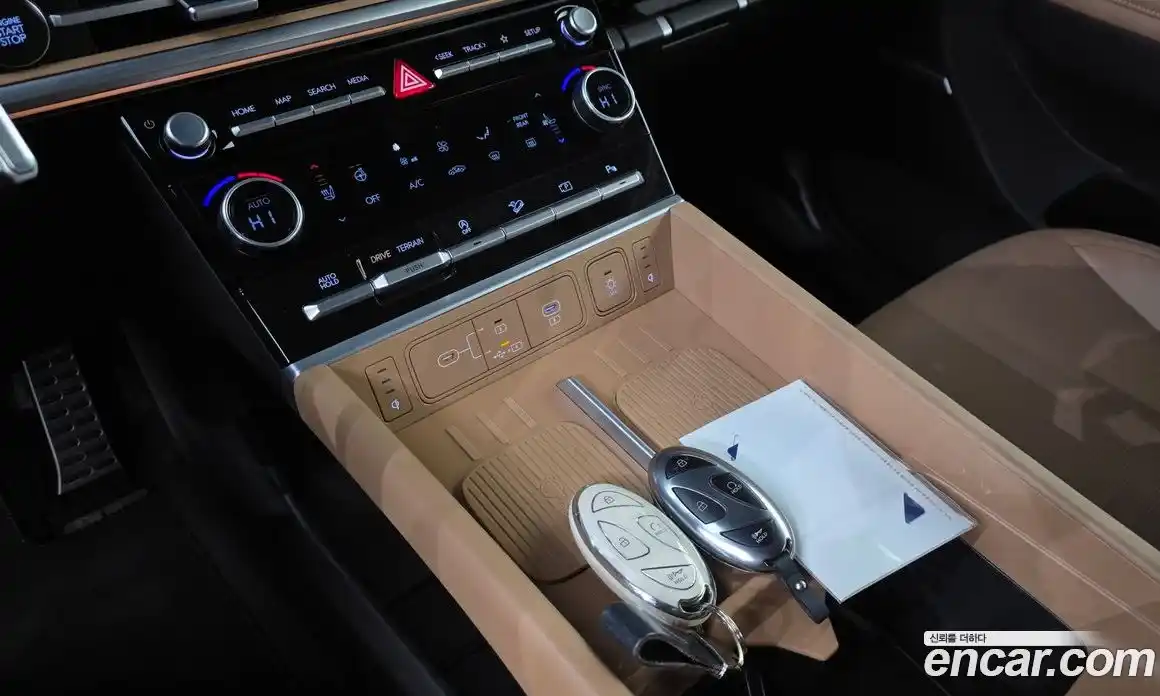 Hyundai Santa Fe 2024 2.5 Автомат в Москве № 110800, фото 17