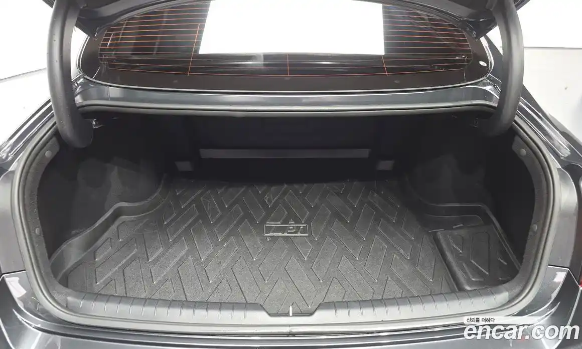 Hyundai Sonata 2020 2.0 Автомат в Москве № 113559, фото 20