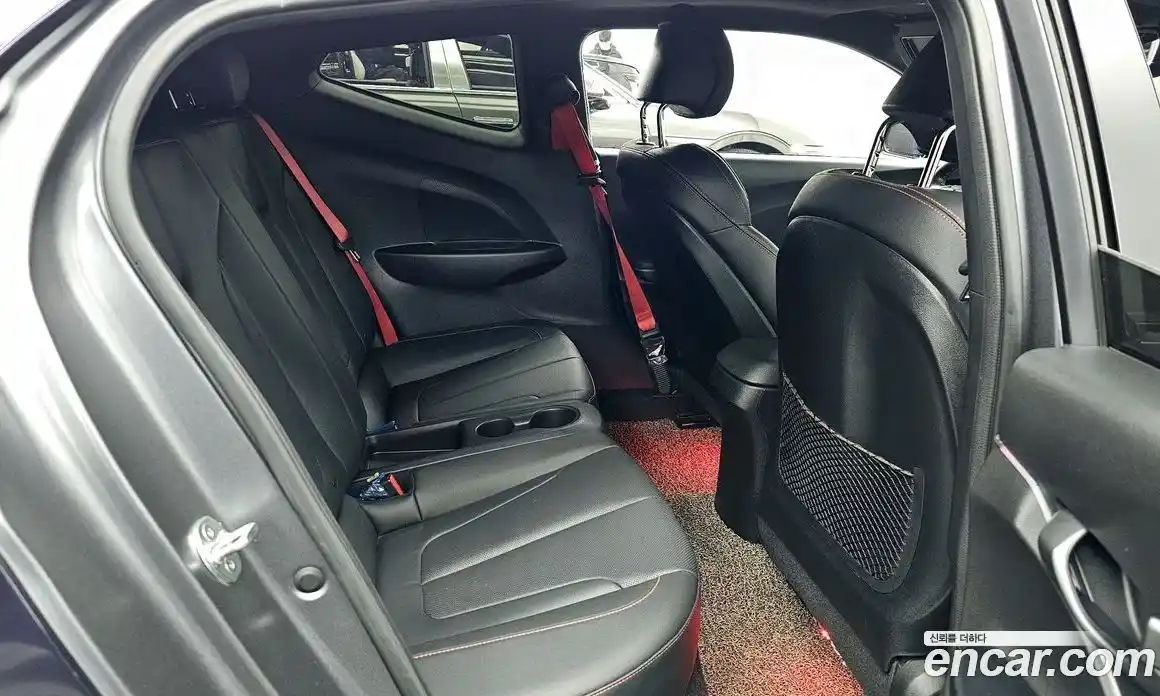 Hyundai Veloster 2019 1.6 Автомат в Москве № 113643, фото 12