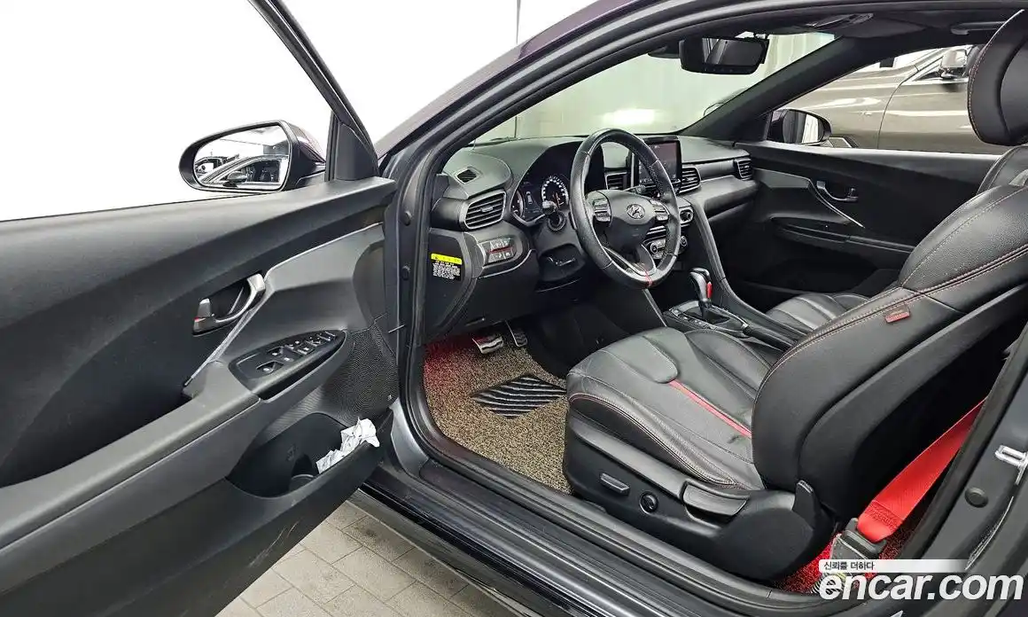 Hyundai Veloster 2019 1.6 Автомат в Москве № 113643, фото 10