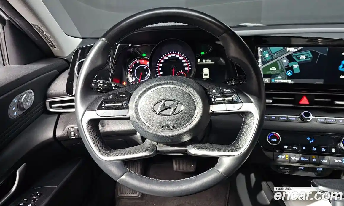 Hyundai Avante 2023 1.6 Автомат в Москве № 113651, фото 14