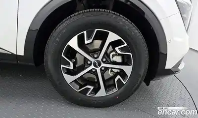 Kia Sportage 2024 1.6 Автомат в Москве № 115589, миниатюра 5