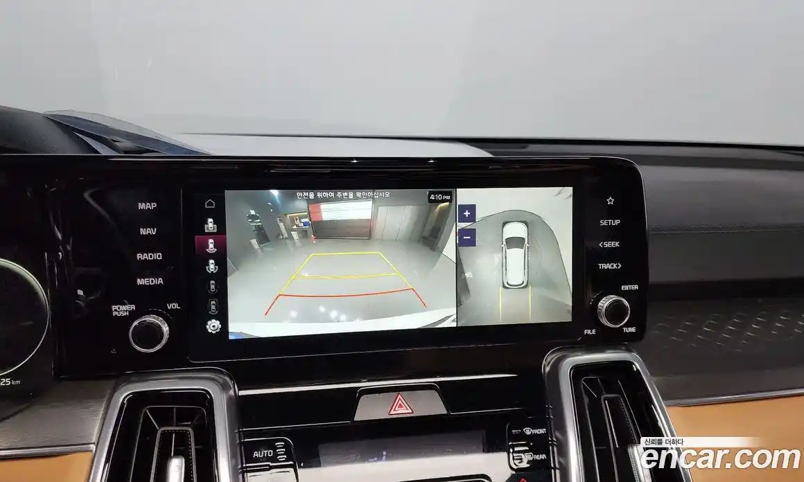 Kia Sorento 2023 1.6 Автомат в Москве № 120229, фото 17