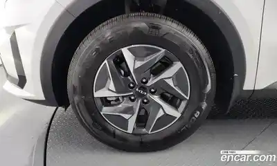 Kia Sorento 2023 1.6 Автомат в Москве № 120229, миниатюра 5