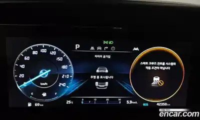 Kia Canival 2023 3.5 Автомат в Москве № 122414, миниатюра 8