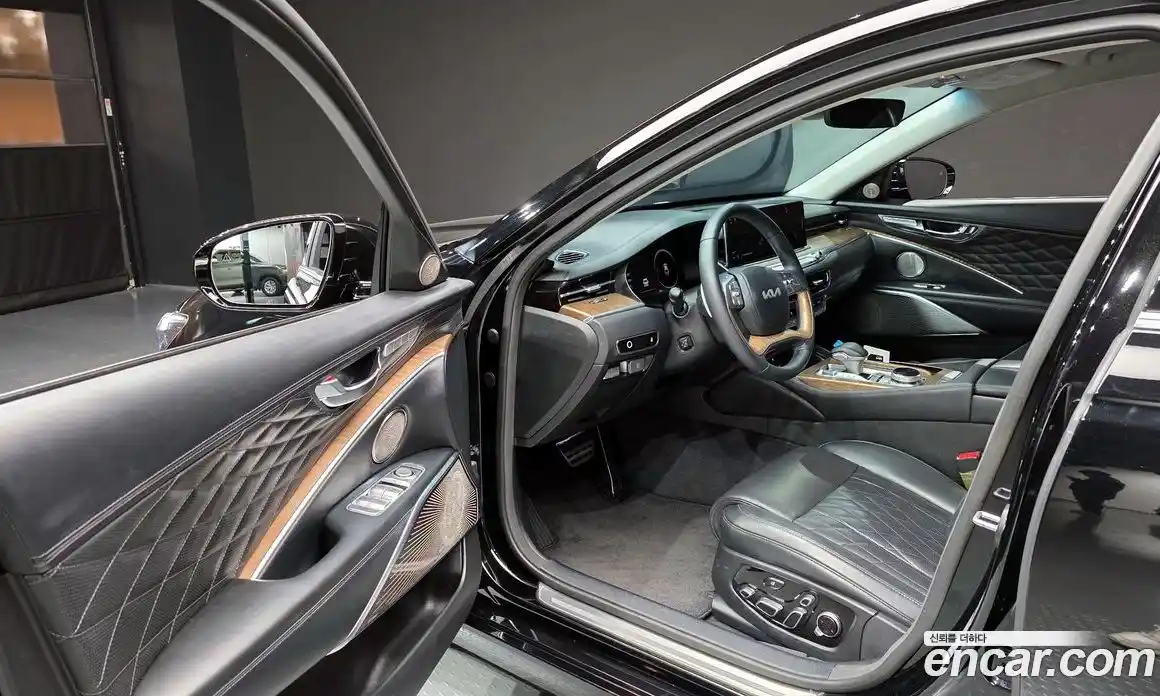 Kia K9 2023 3.3 Автомат в Москве № 124568, фото 11