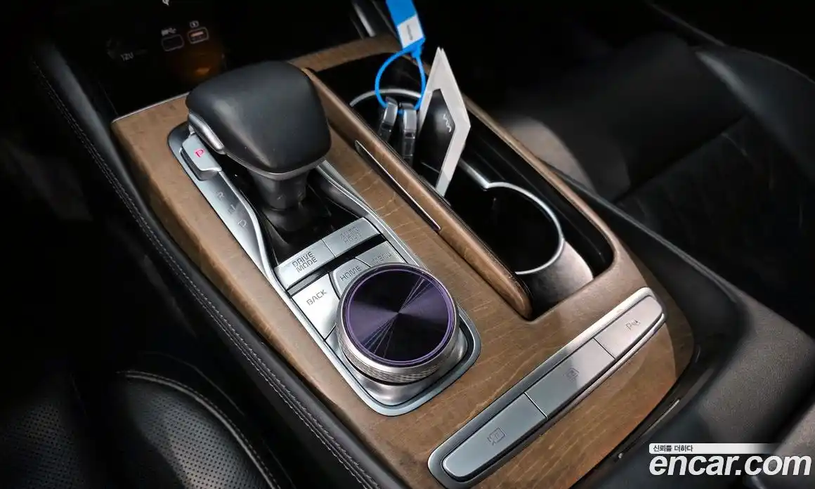 Kia K9 2023 3.3 Автомат в Москве № 124568, фото 9