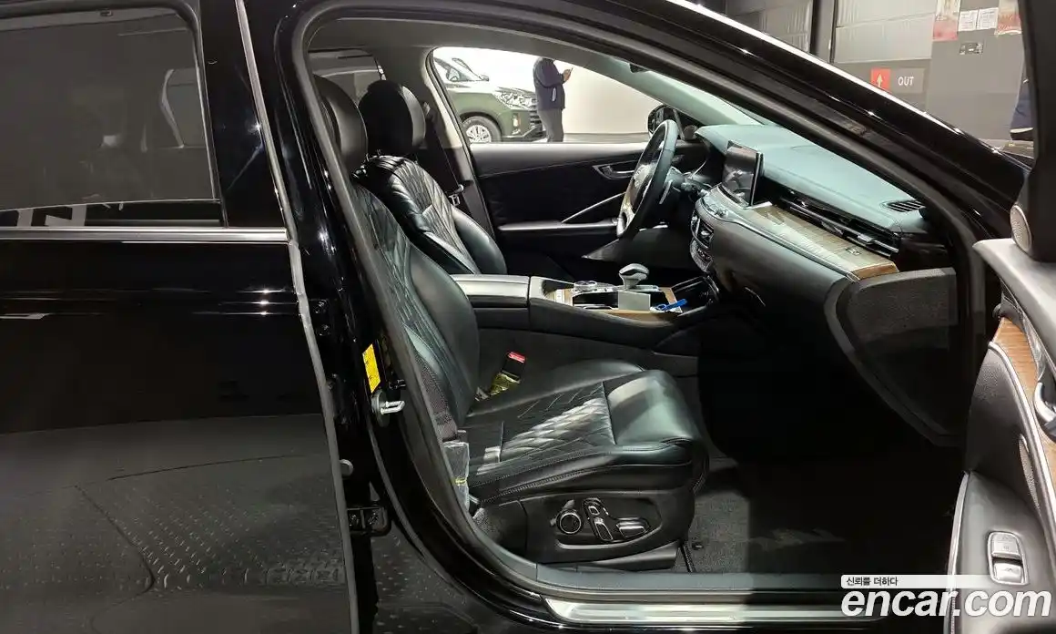 Kia K9 2023 3.3 Автомат в Москве № 124568, фото 10