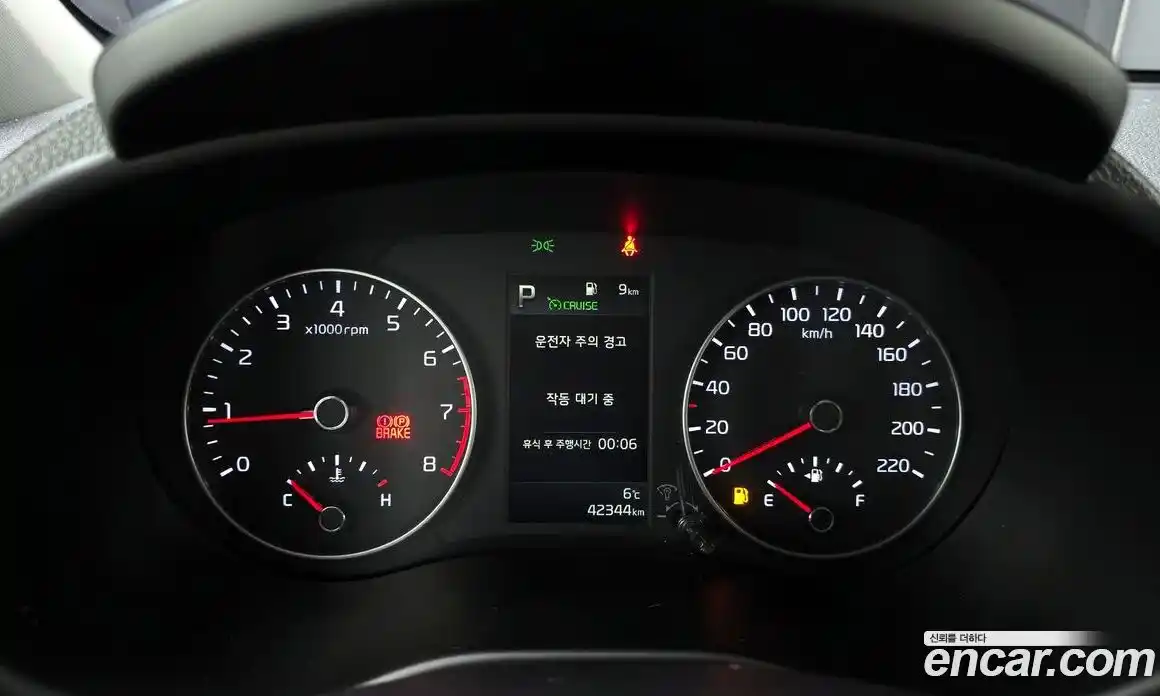 Kia Morning 2022 1.0 Автомат в Москве № 124580, фото 8