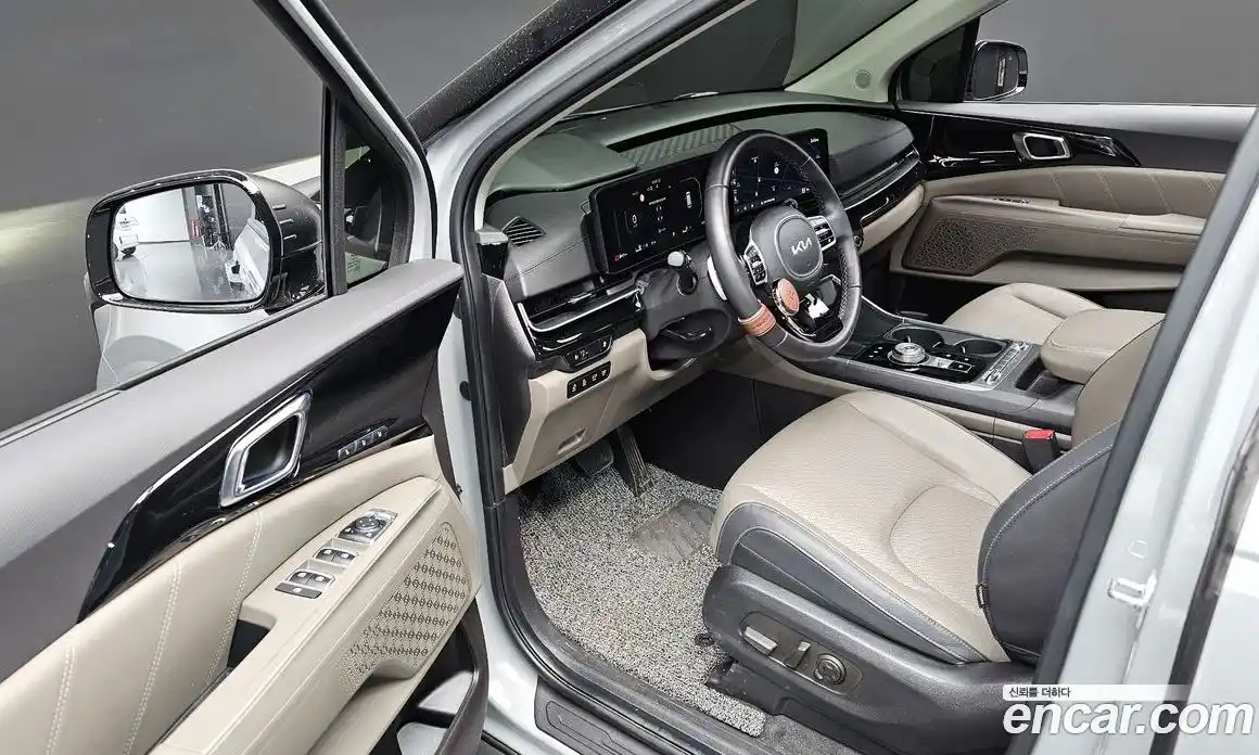 Kia Canival 2025 2.2 Автомат в Москве № 124708, фото 13