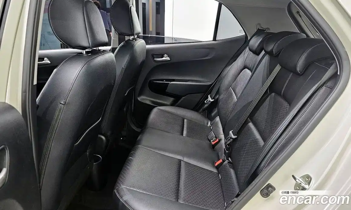 Kia Morning 2017 1.0 Автомат в Москве № 124747, фото 12