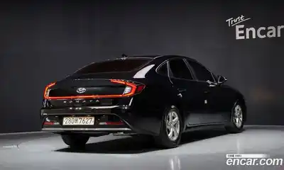 Hyundai Sonata 2022 2.0 Автомат в Москве № 127135, миниатюра 2