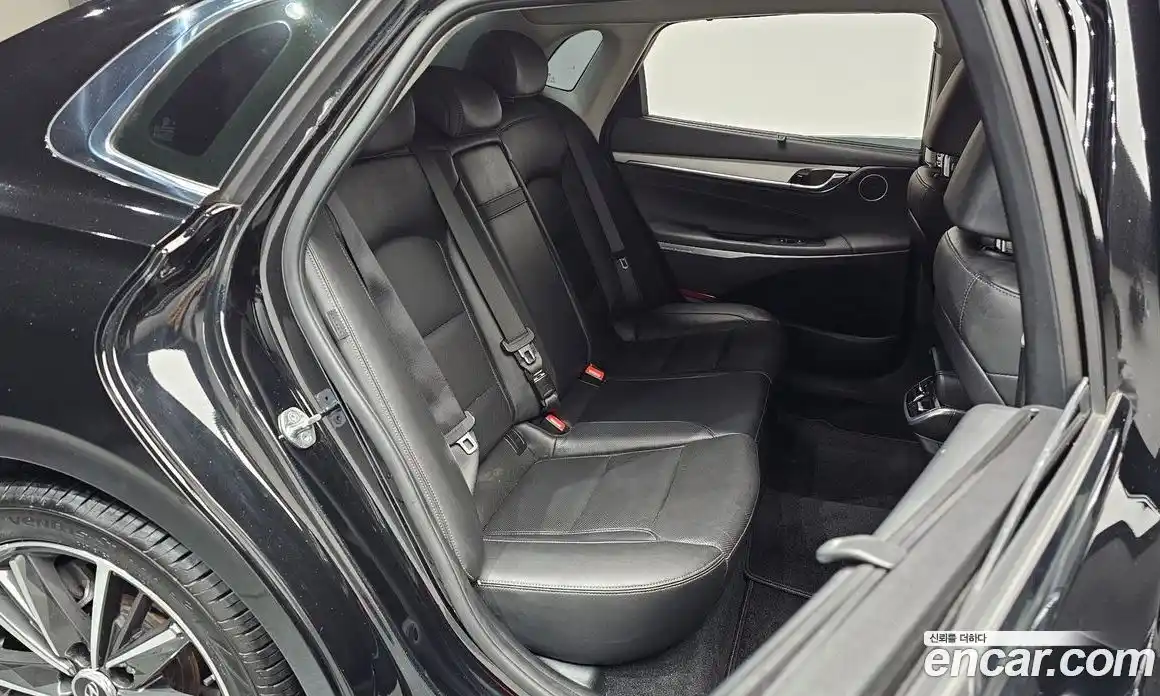 Hyundai Grandeur 2022 3.0 Автомат в Москве № 127227, фото 12