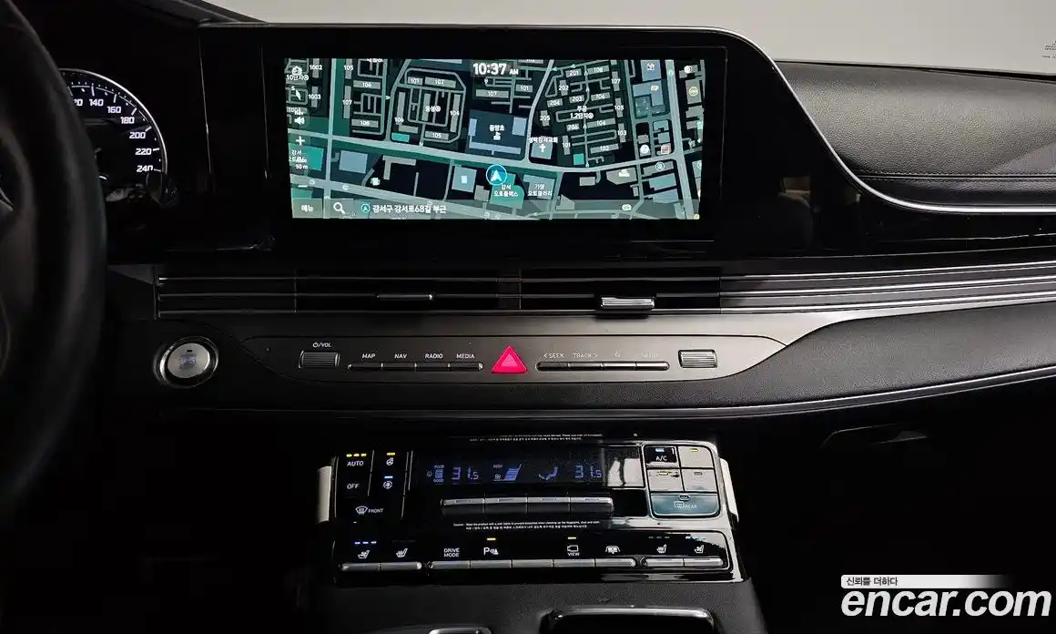 Hyundai Grandeur 2022 3.0 Автомат в Москве № 127227, фото 14