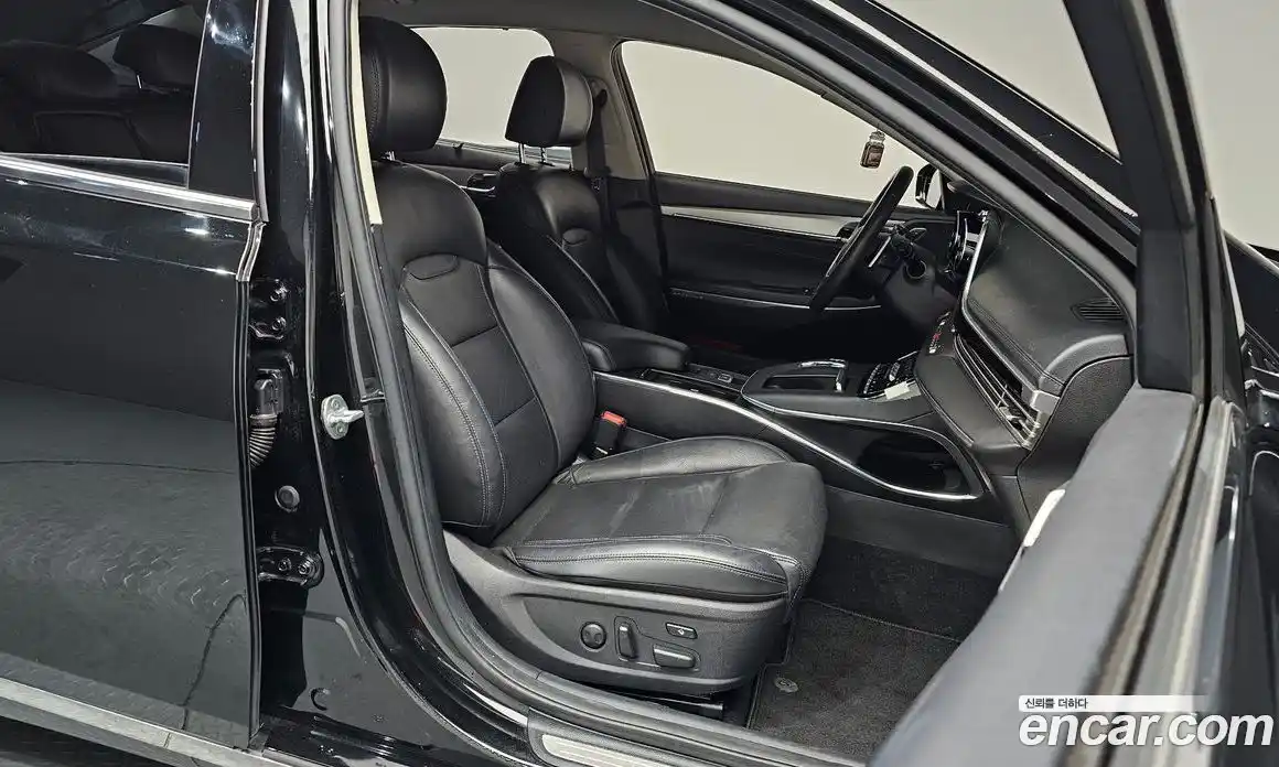 Hyundai Grandeur 2022 3.0 Автомат в Москве № 127227, фото 10