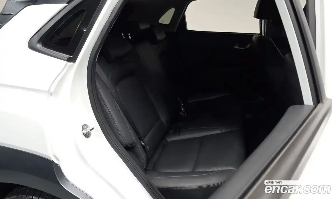 Hyundai Kona 2023 1.6 Автомат в Москве № 127242, фото 11