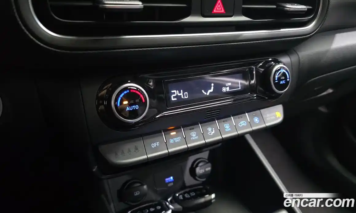 Hyundai Kona 2023 1.6 Автомат в Москве № 127242, фото 18