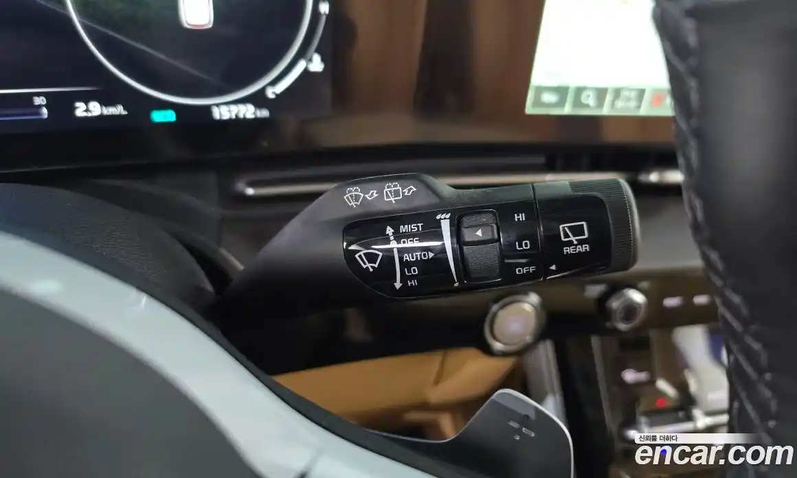 Kia Canival 2022 3.5 Автомат в Москве № 128679, фото 17