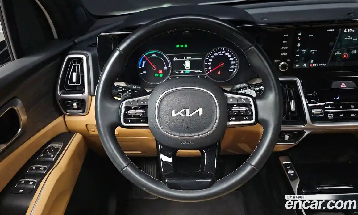 Kia Sorento 2022 1.6 Автомат в Москве № 132474, фото 13