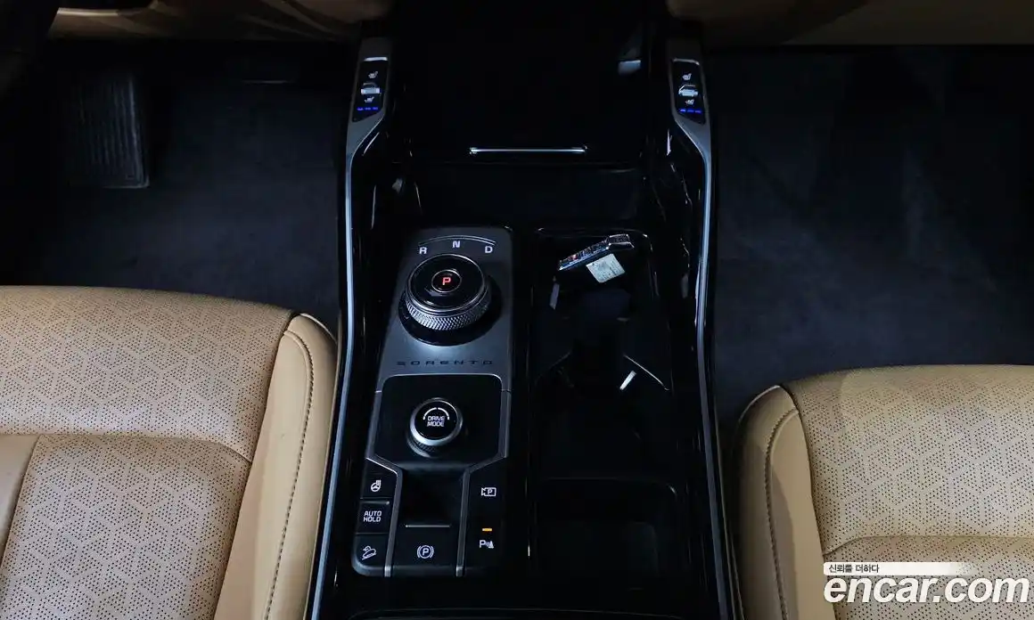 Kia Sorento 2022 1.6 Автомат в Москве № 132474, фото 9